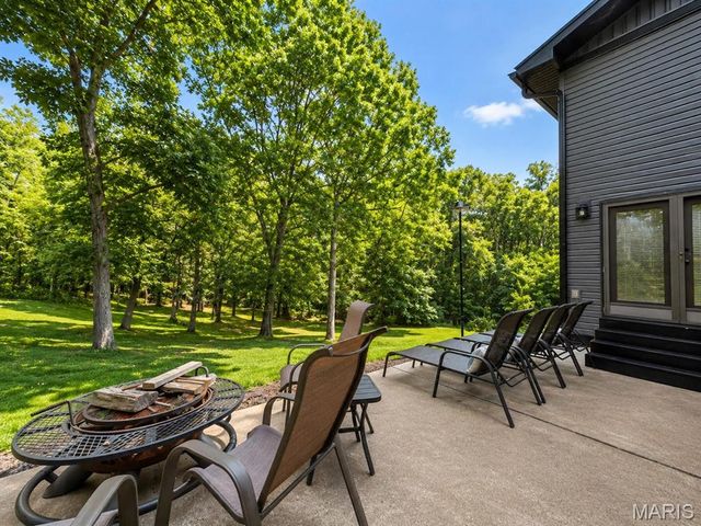 11 Brushy Hill Court, O'fallon, MO 63366