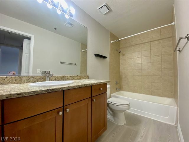 4200 South Valley View Boulevard 2100, Las Vegas, NV 89103