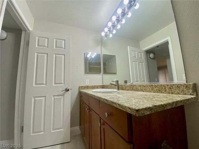 4200 South Valley View Boulevard 2100, Las Vegas, NV 89103