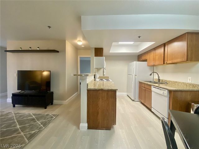 4200 South Valley View Boulevard 2100, Las Vegas, NV 89103
