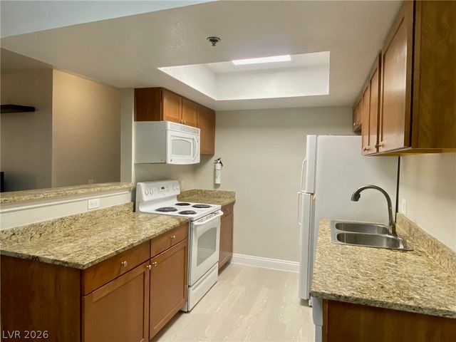 4200 South Valley View Boulevard 2100, Las Vegas, NV 89103