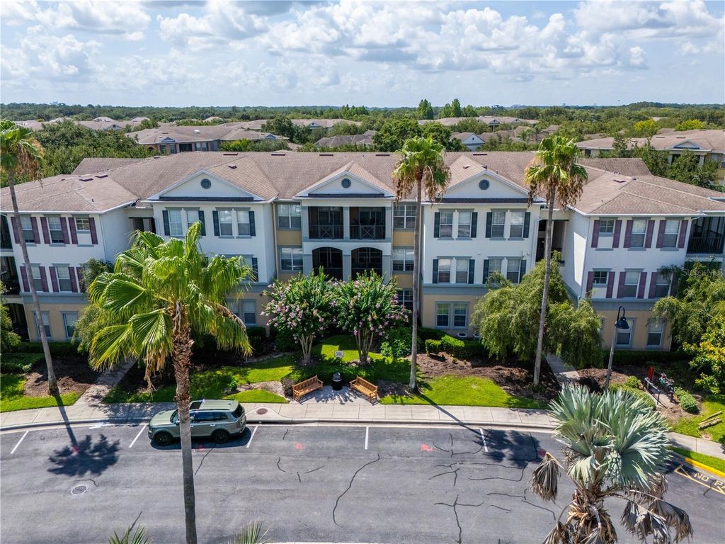8180 BOAT HOOK LOOP 102, Windermere, FL 34786