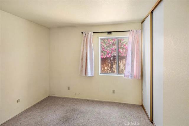 16383 Salinas, Victorville, CA 92394