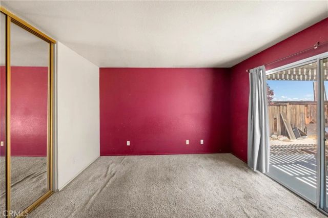 16383 Salinas, Victorville, CA 92394