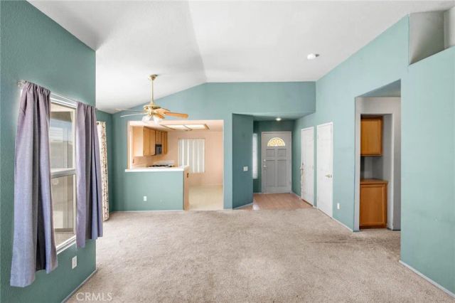 16383 Salinas, Victorville, CA 92394