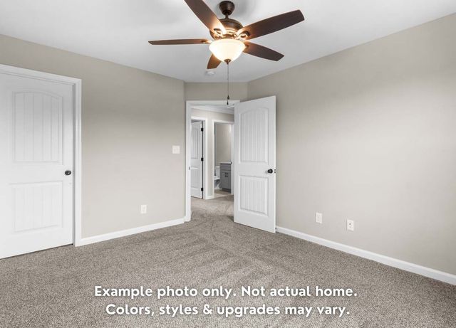 113 Sweet Clover Ct, Clarksville, TN 37040