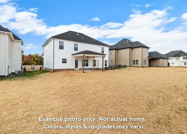 113 Sweet Clover Ct, Clarksville, TN 37040