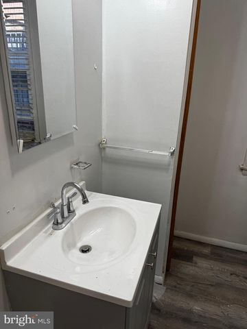 6729 ELMWOOD AVE, Philadelphia, PA 19142
