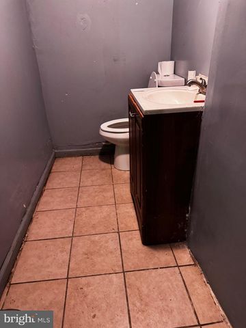 6729 ELMWOOD AVE, Philadelphia, PA 19142