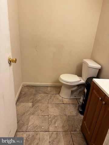 6729 ELMWOOD AVE, Philadelphia, PA 19142