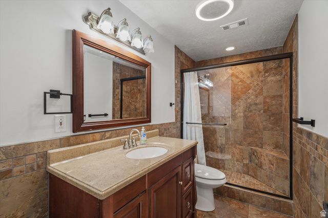7830 S CEDAR LOOP DR, South Weber, UT 84405