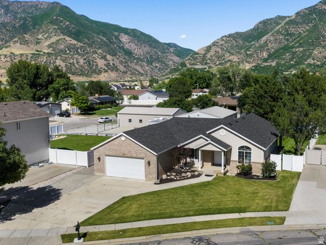 7830 S CEDAR LOOP DR, South Weber, UT 84405