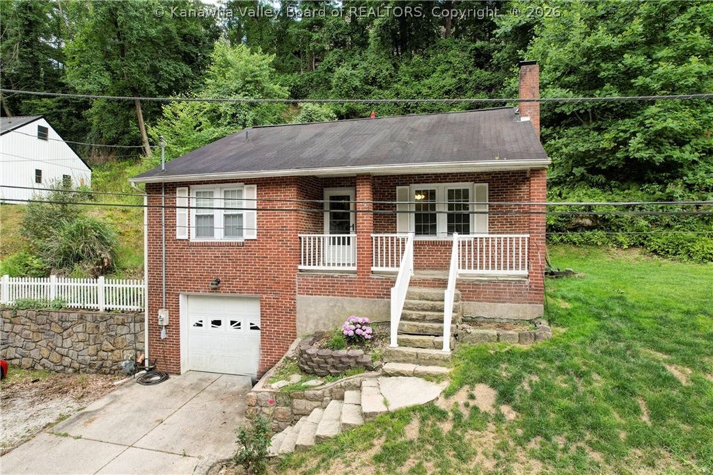 1207 Olson Road, Charleston, WV 25314
