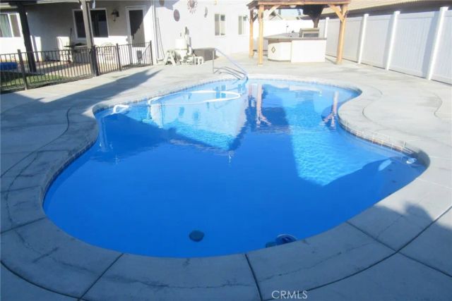 13531 Thistle Street, Victorville, CA 92392