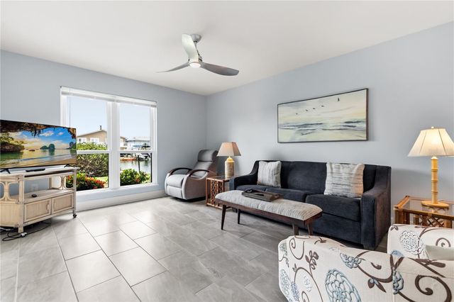 1 WINDRUSH BOULEVARD 63, Indian Rocks Beach, FL 33785