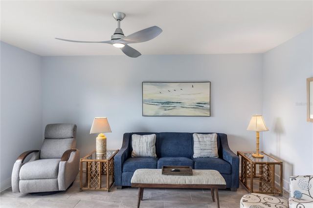 1 WINDRUSH BOULEVARD 63, Indian Rocks Beach, FL 33785