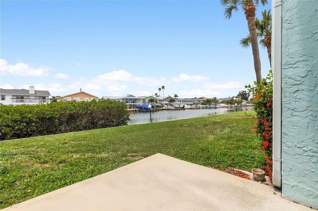 1 WINDRUSH BOULEVARD 63, Indian Rocks Beach, FL 33785