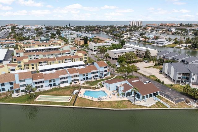 1 WINDRUSH BOULEVARD 63, Indian Rocks Beach, FL 33785
