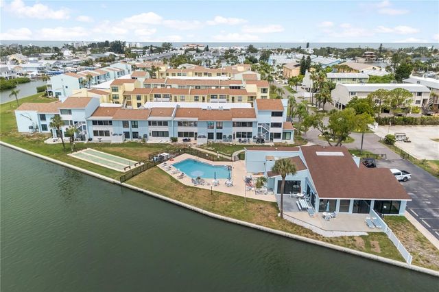 1 WINDRUSH BOULEVARD 63, Indian Rocks Beach, FL 33785