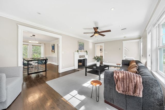 15 Noble St 15, Newton, MA 02465