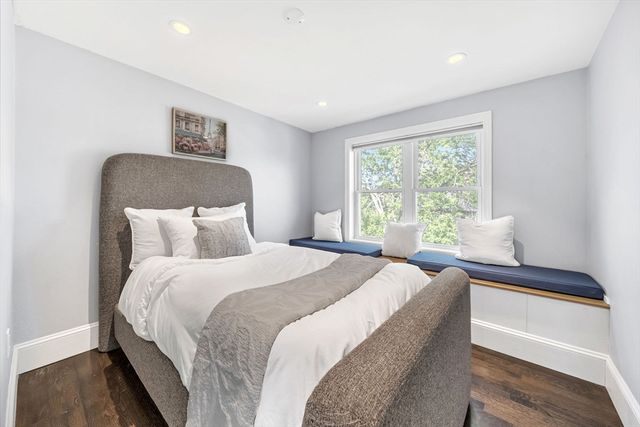 15 Noble St 15, Newton, MA 02465
