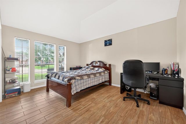 3114 Gatesbury North Drive, Houston, TX 77082