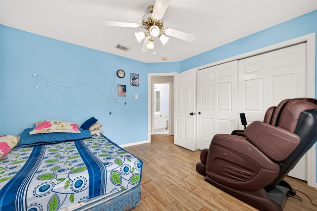 3114 Gatesbury North Drive, Houston, TX 77082