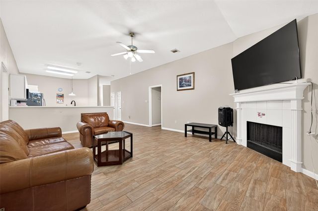 3114 Gatesbury North Drive, Houston, TX 77082