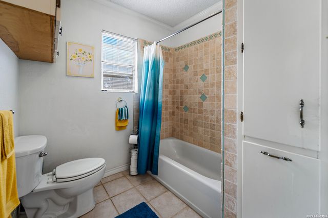 2212 FM 466, Seguin, TX 78155