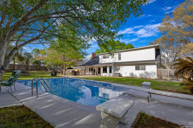 2212 FM 466, Seguin, TX 78155