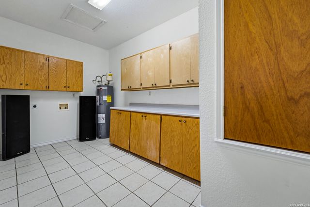 2212 FM 466, Seguin, TX 78155