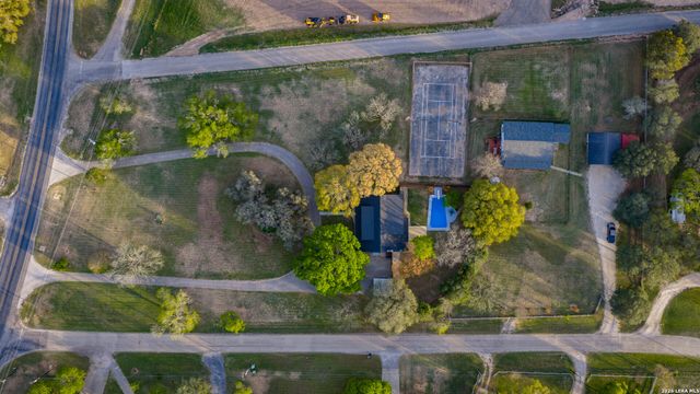 2212 FM 466, Seguin, TX 78155