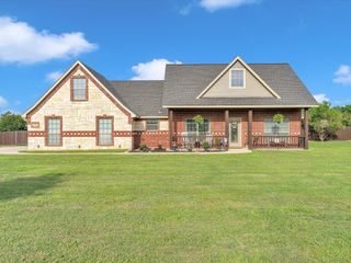 156 Amanda Lane, Reno, TX 76082