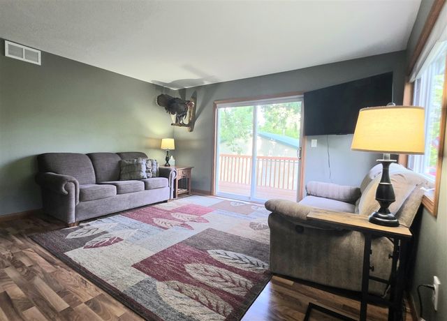 2790 W Wing Road, Mount Pleasant, MI 48858