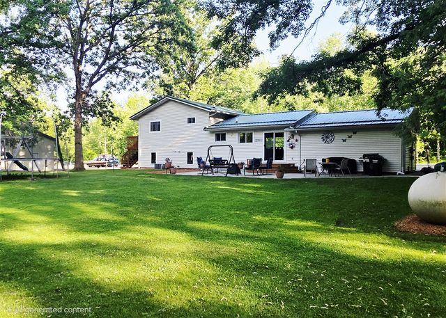2790 W Wing Road, Mount Pleasant, MI 48858