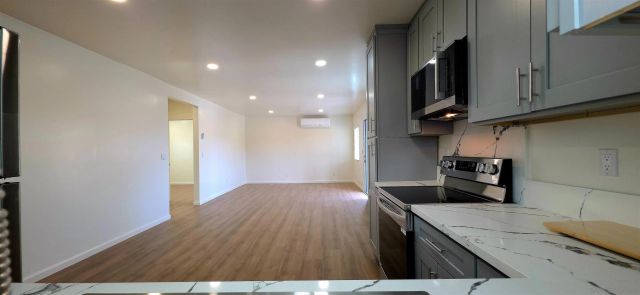 8836 Valencia St, Spring Valley, CA 91977