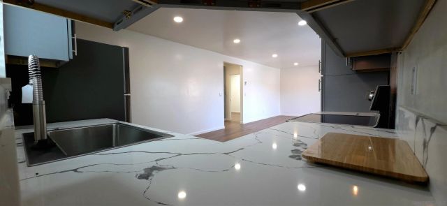 8836 Valencia St, Spring Valley, CA 91977