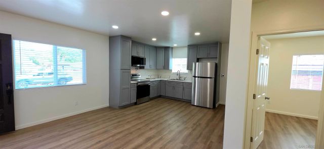 8836 Valencia St, Spring Valley, CA 91977