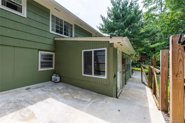 59 Phillips Street, Beacon, NY 12508