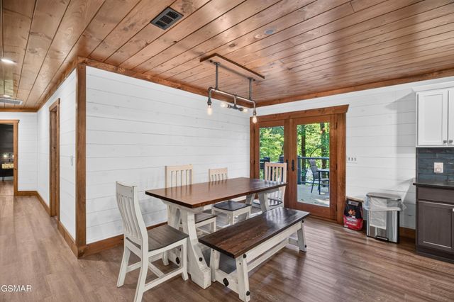 825829 Willow Brook Way, Gatlinburg, TN 37738