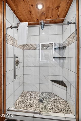 825829 Willow Brook Way, Gatlinburg, TN 37738