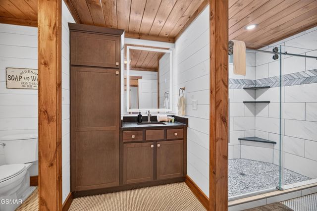 825829 Willow Brook Way, Gatlinburg, TN 37738