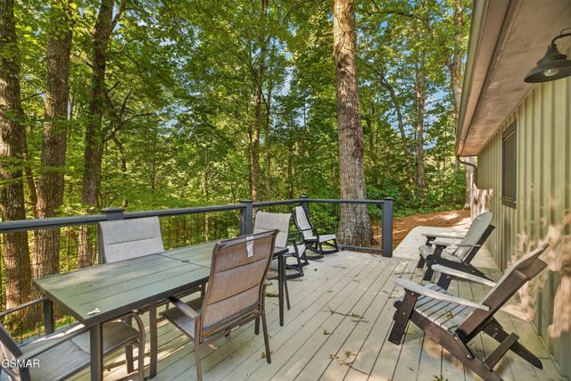 825829 Willow Brook Way, Gatlinburg, TN 37738