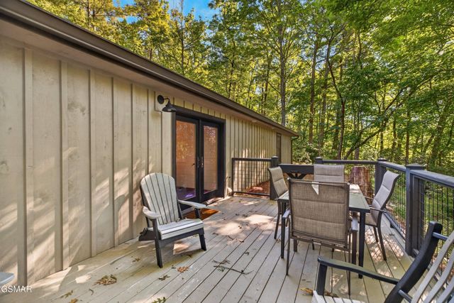 825829 Willow Brook Way, Gatlinburg, TN 37738