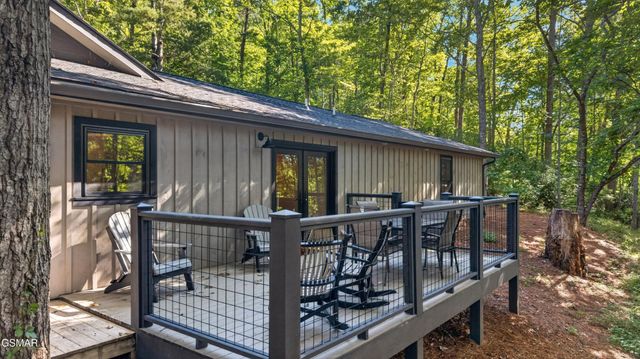 825829 Willow Brook Way, Gatlinburg, TN 37738