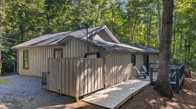 825829 Willow Brook Way, Gatlinburg, TN 37738