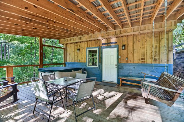 825829 Willow Brook Way, Gatlinburg, TN 37738