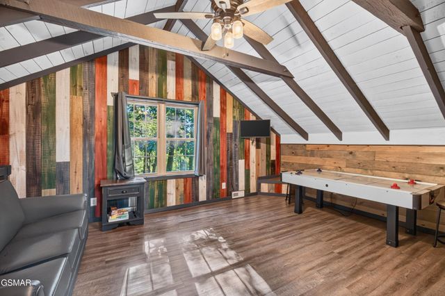 825829 Willow Brook Way, Gatlinburg, TN 37738