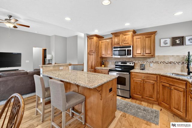 19105 Ohio Street, Omaha, NE 68022