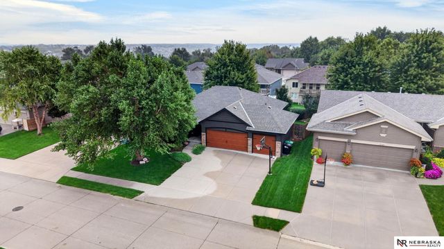 19105 Ohio Street, Omaha, NE 68022